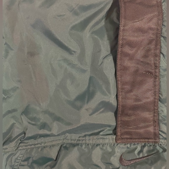 ⭐️ Vintage Nike green 1/4 Zip winter jacket - Picture 4 of 7